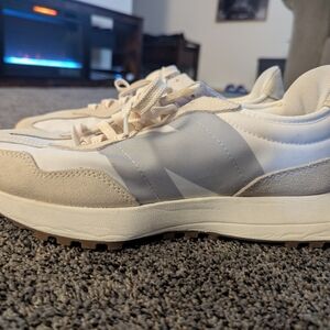 New Balance Men's Cream and Gray Sneakers